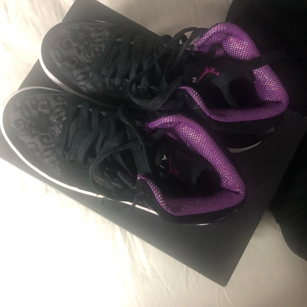 Air Jordan retro 1 purple Jordan